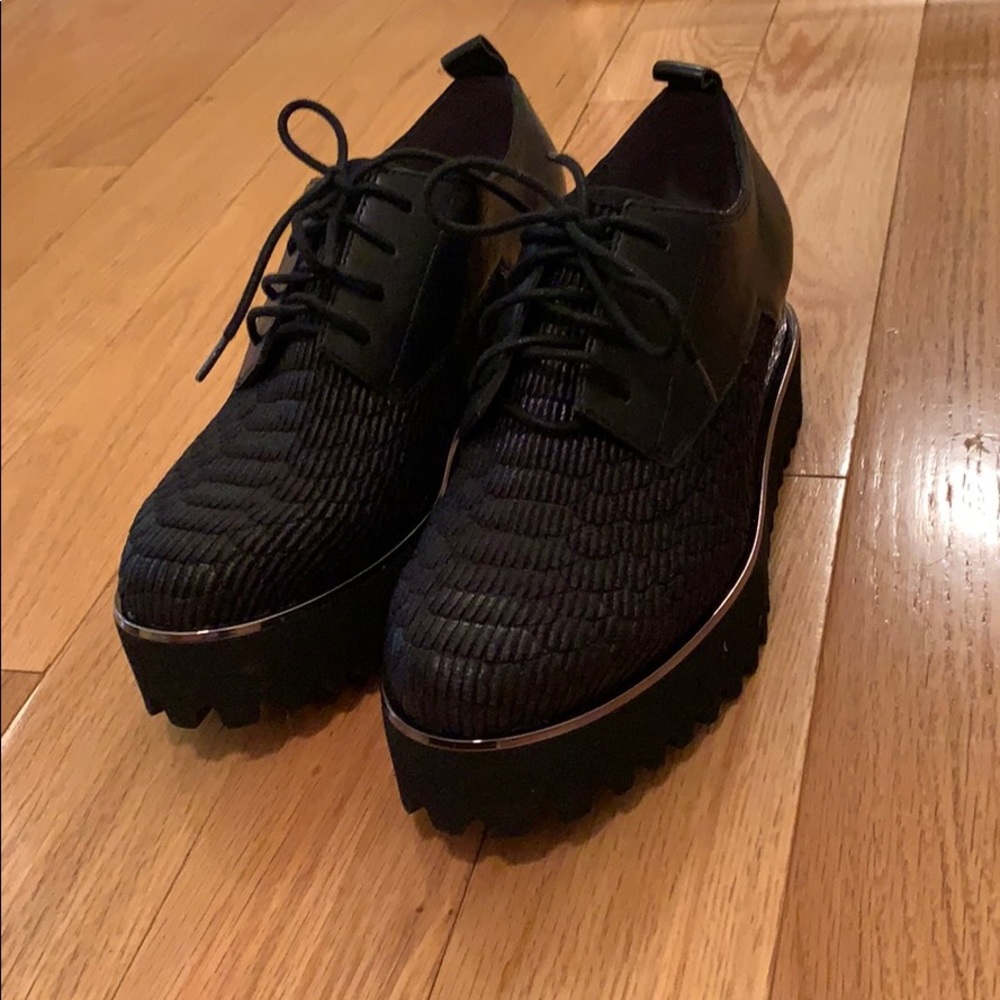 United Nude black platform shoe size 7